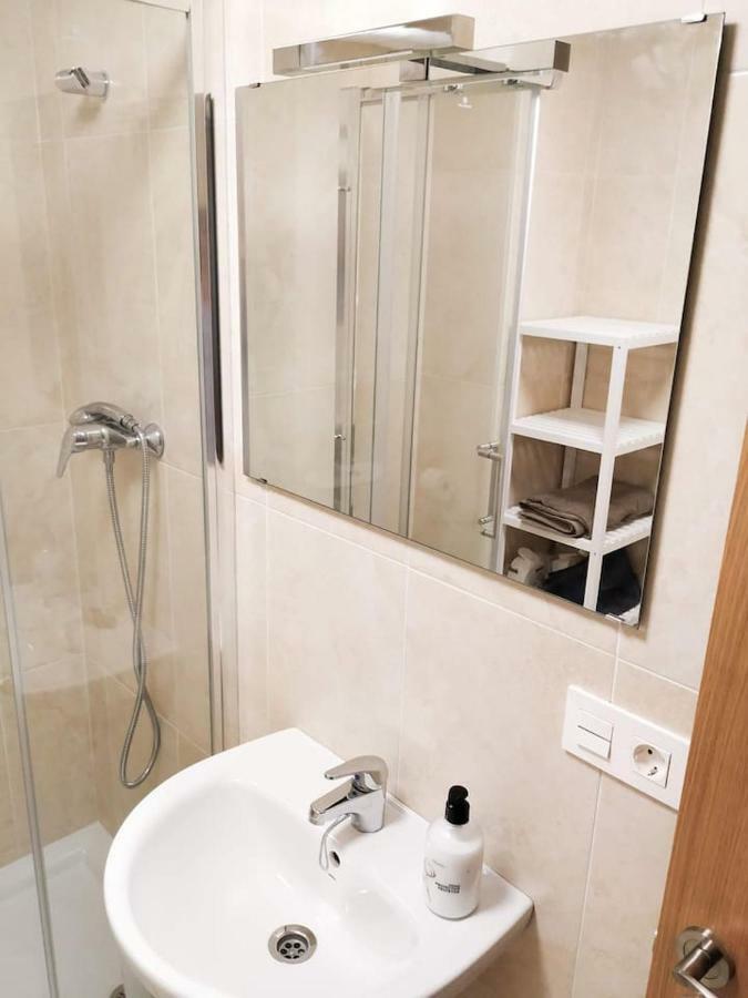 Living Burgos Apartment ภายนอก รูปภาพ